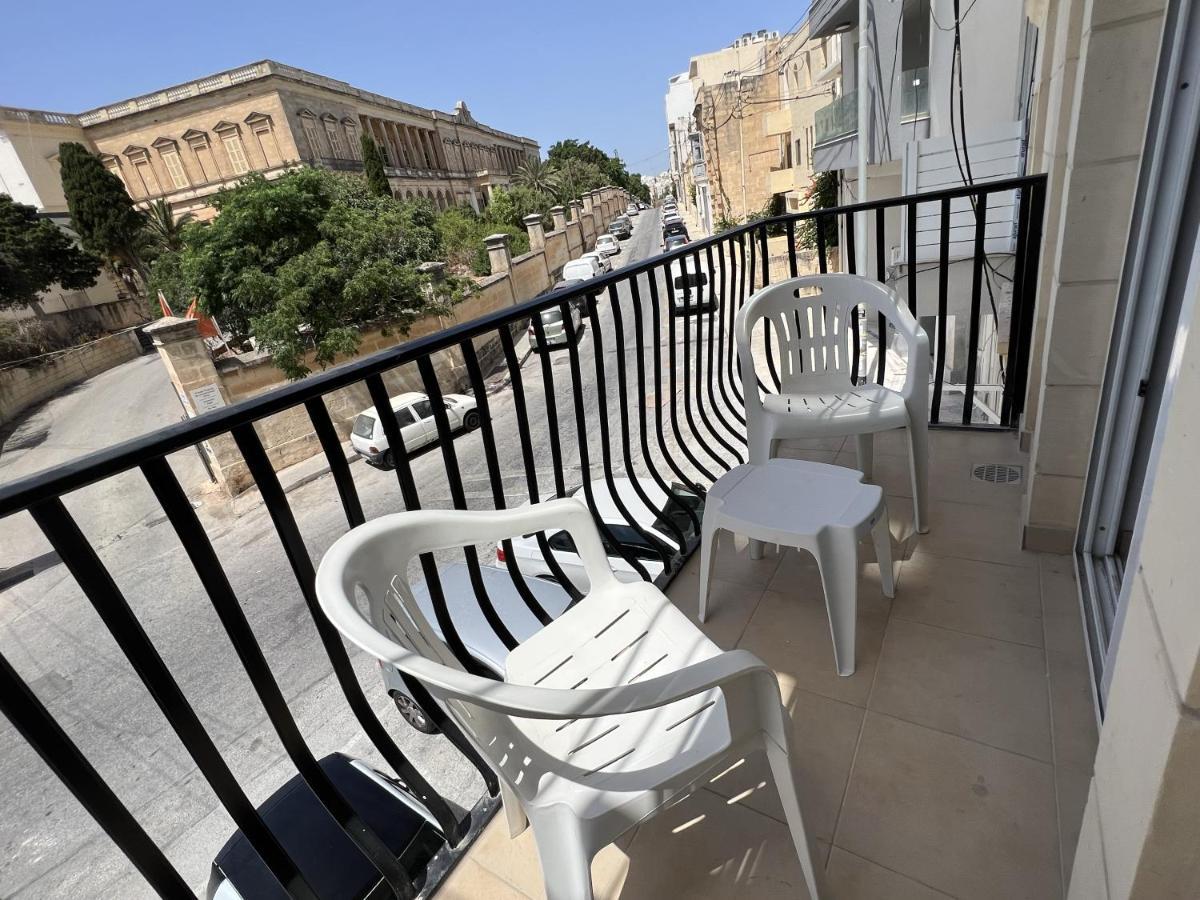 St Julians Smart 2 Bedroom Apartment Saint Julian's Exterior photo
